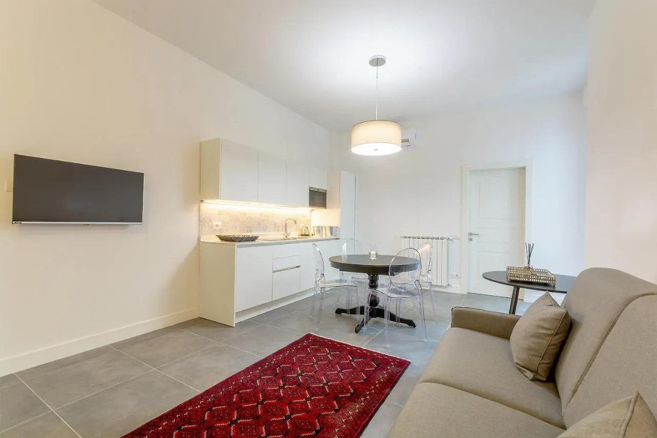 Florence Michelangelo Suite Apartment